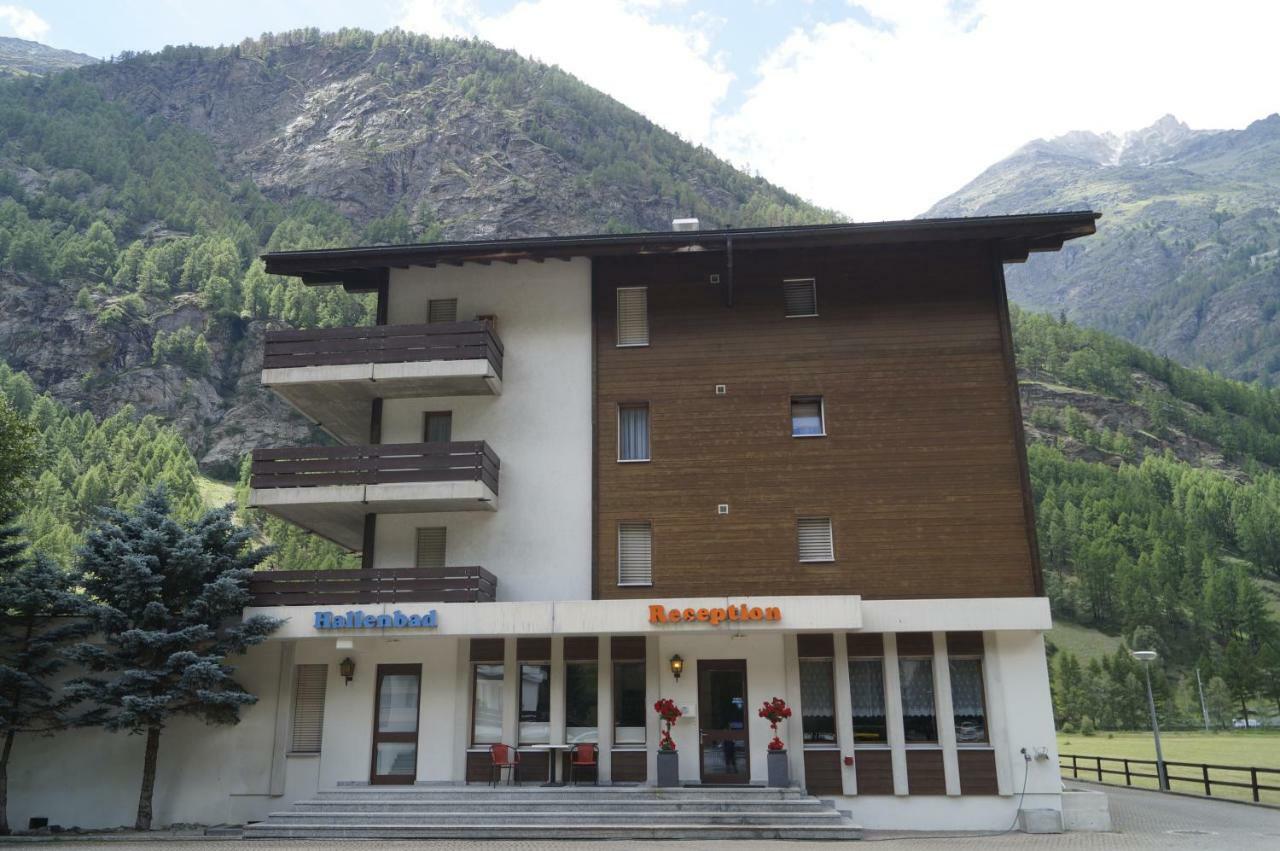 Monte Rosa D 412 Aparthotel Tasch Exterior photo